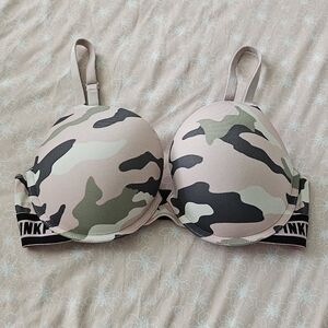 Victoria's Secret PINK Camo Wear Everyday Push-up Bra